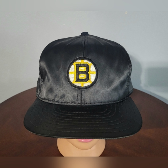 Rare VTG Boston Black Rayon Snapback hat